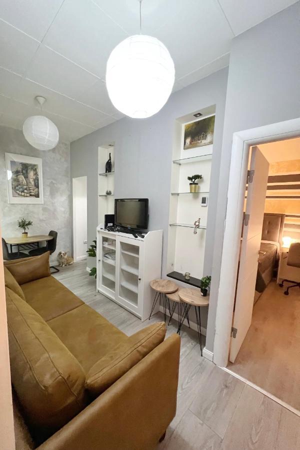 Ferienwohnung Skadarlija'S Night Belgrad Exterior foto