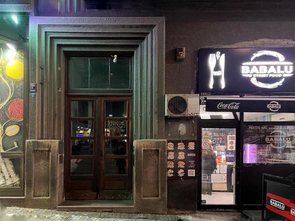 Ferienwohnung Skadarlija'S Night Belgrad Exterior foto